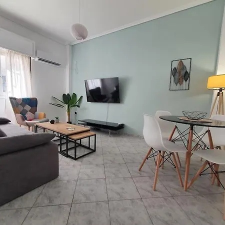 Poseidon - Stylish Apt. Steps Away From Acropolis Apartment Athens